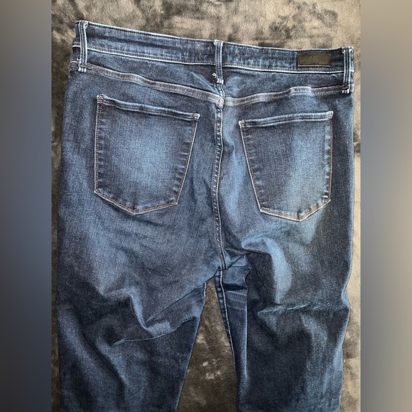 Abercrombie & Fitch The Super Skinny High Rise Jean Size 32 (14 Regular) - Picture 8 of 11